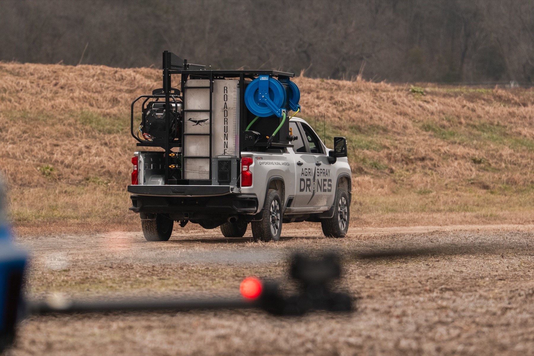 RoadRunner 350 tender system on a pickup truck